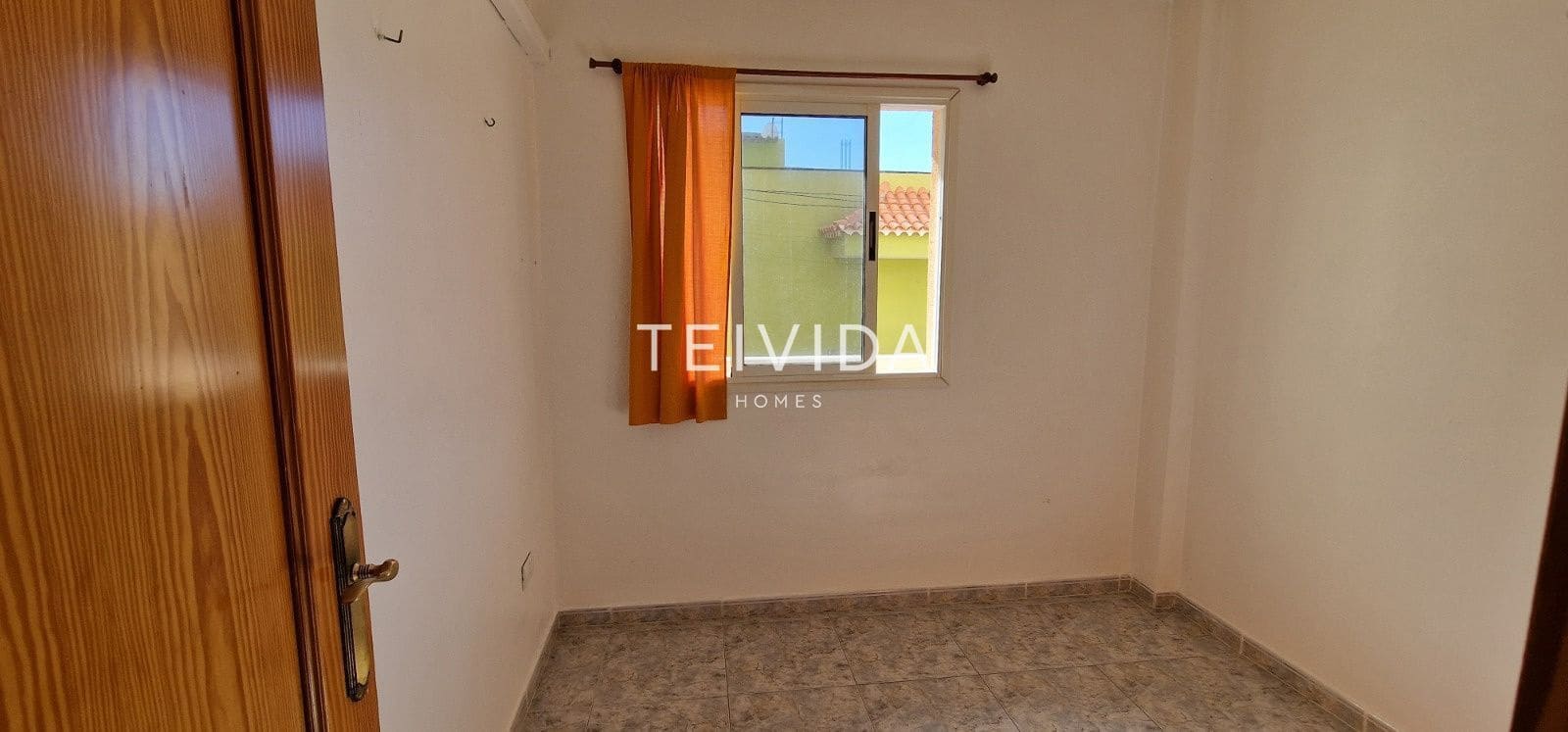 2 bedroom Flat for sale in Arona - € 165,000 (Ref: 9518068)