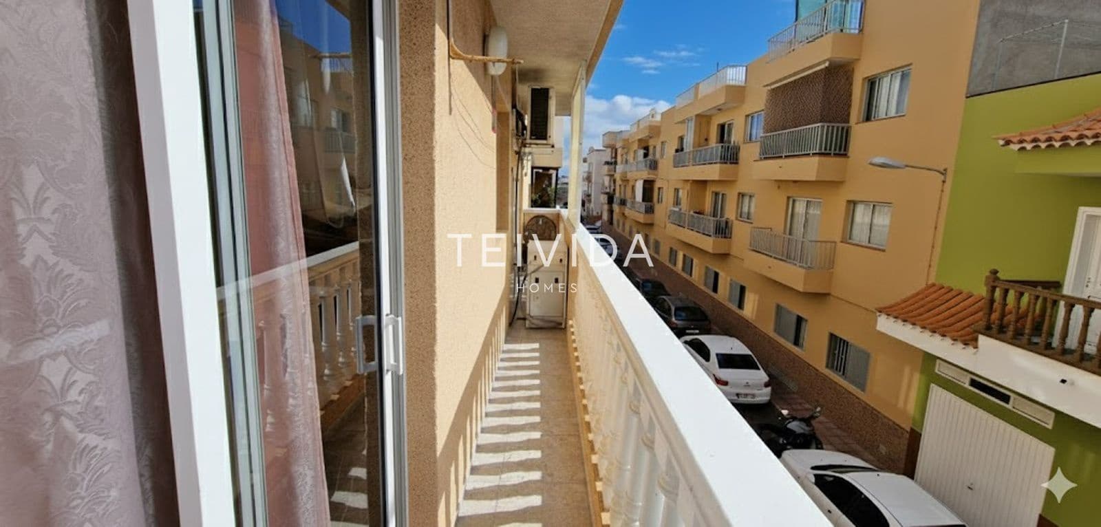 2 bedroom Flat for sale in Arona - € 165,000 (Ref: 9518068)