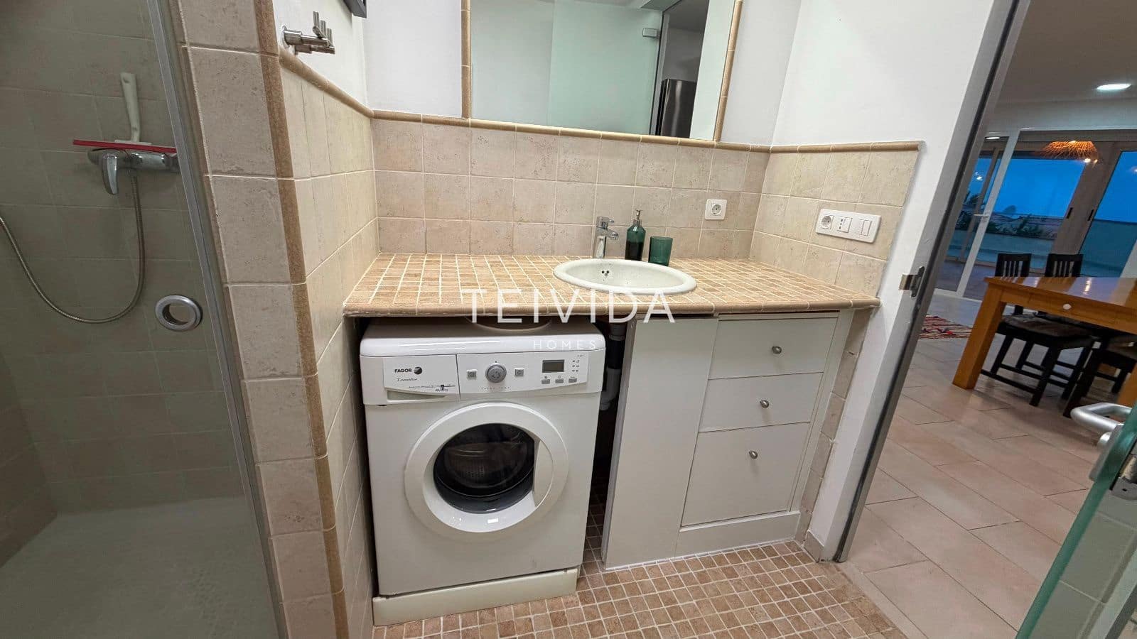 1 slaapkamer Flat te huur in Santa Cruz de Tenerife - € 1.250 (Ref: 9523312)