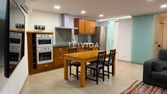 1 slaapkamer Flat te huur in Santa Cruz de Tenerife - € 1.250 (Ref: 9523312)