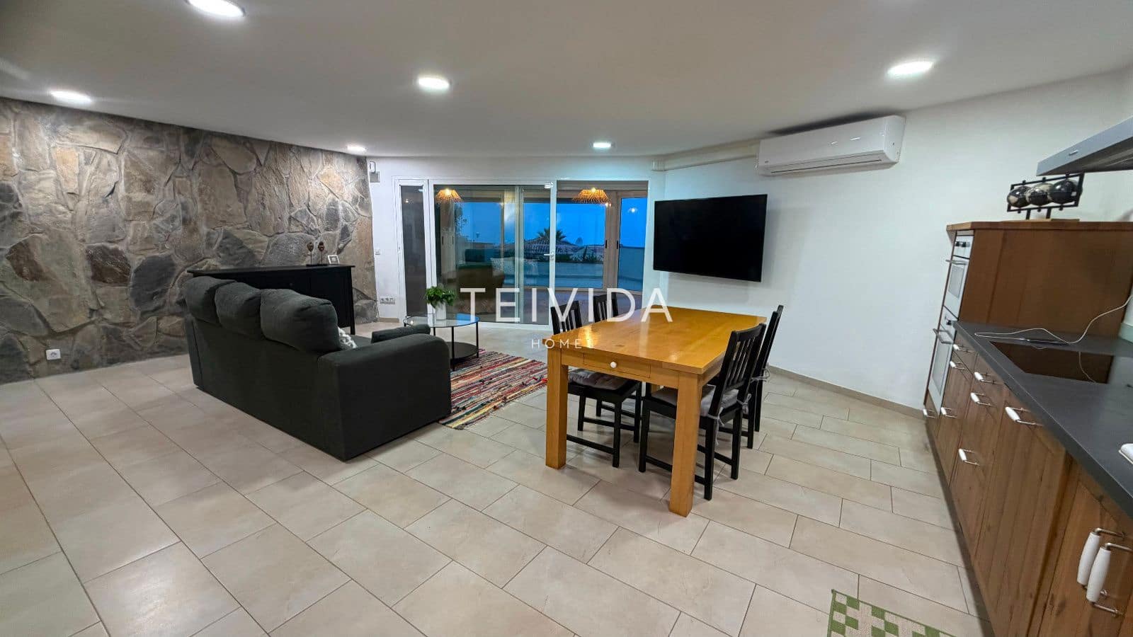 1 slaapkamer Flat te huur in Santa Cruz de Tenerife - € 1.250 (Ref: 9523312)