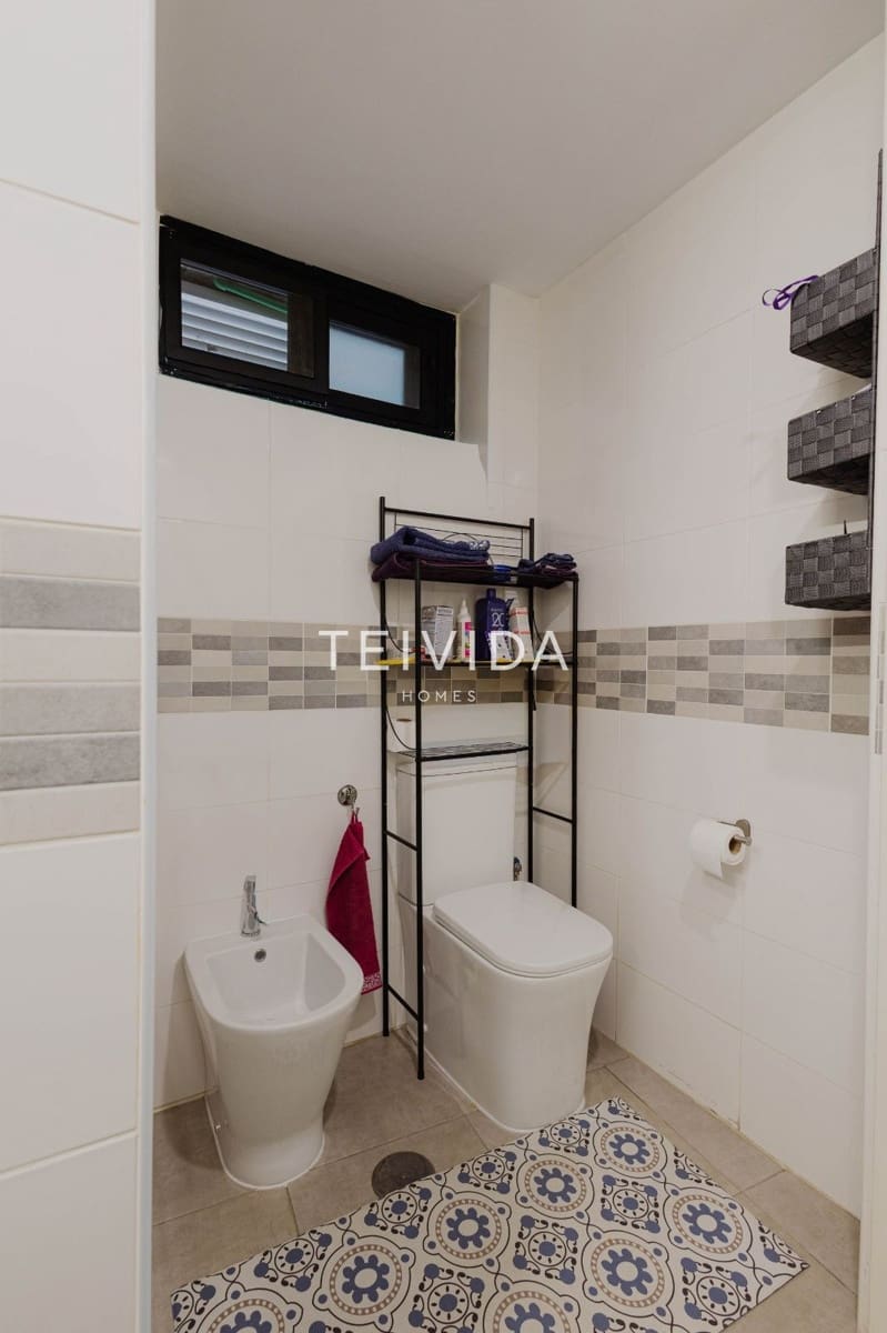 Restaurant/Bar for sale in Puerto Santiago - € 335,000 (Ref: 9525181)