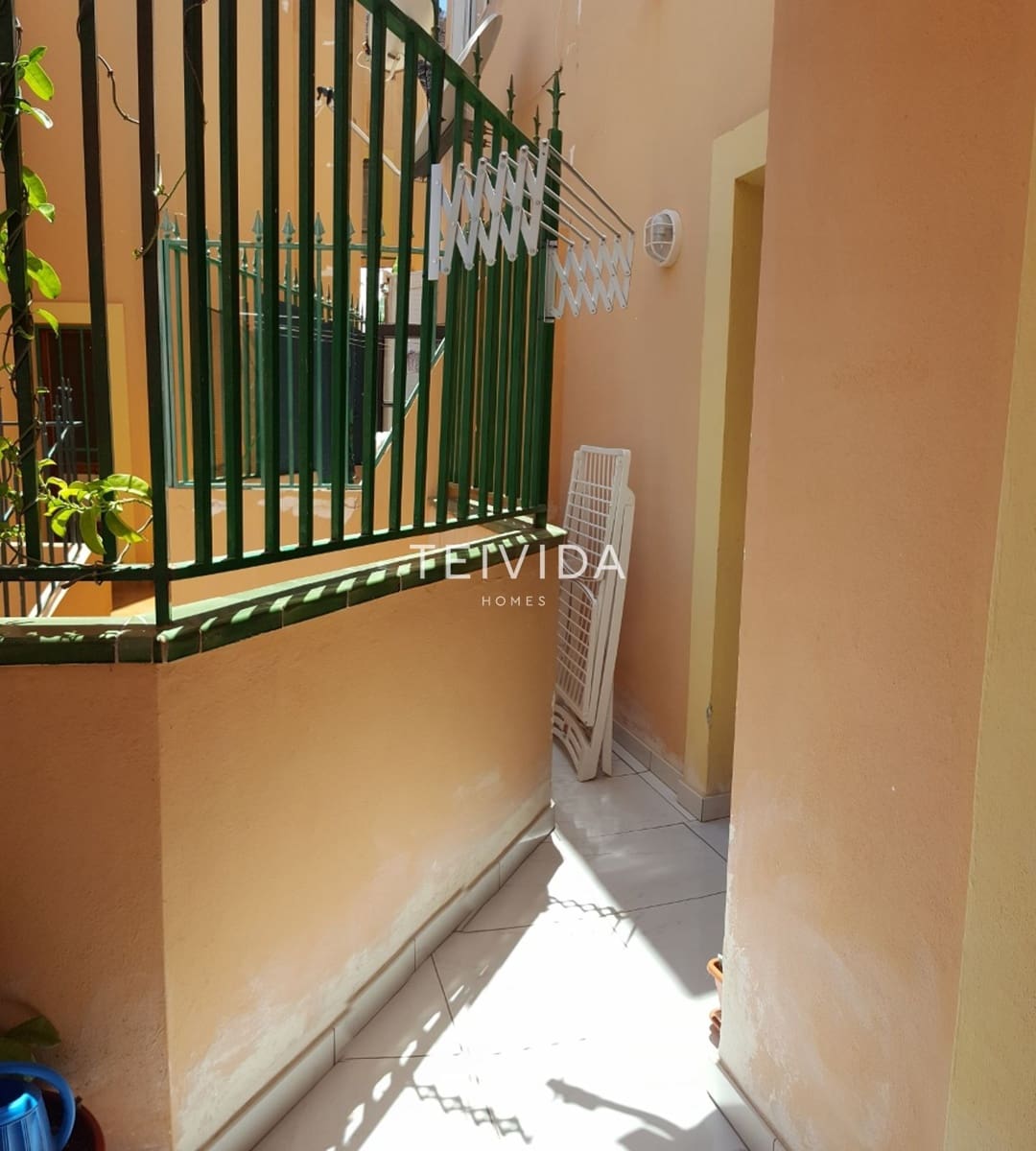 2 quarto Apartamento para arrendar em Arona - 1 150 € (Ref: 9525567)