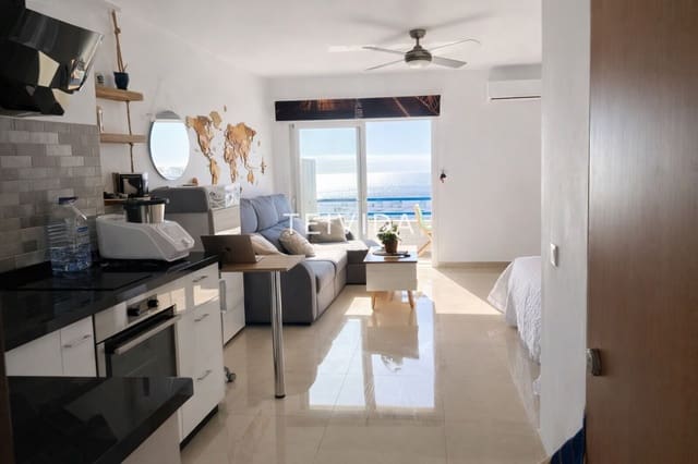 Lejlighed til leje i Adeje med swimmingpool - € 1.200 (Ref: 9525749)