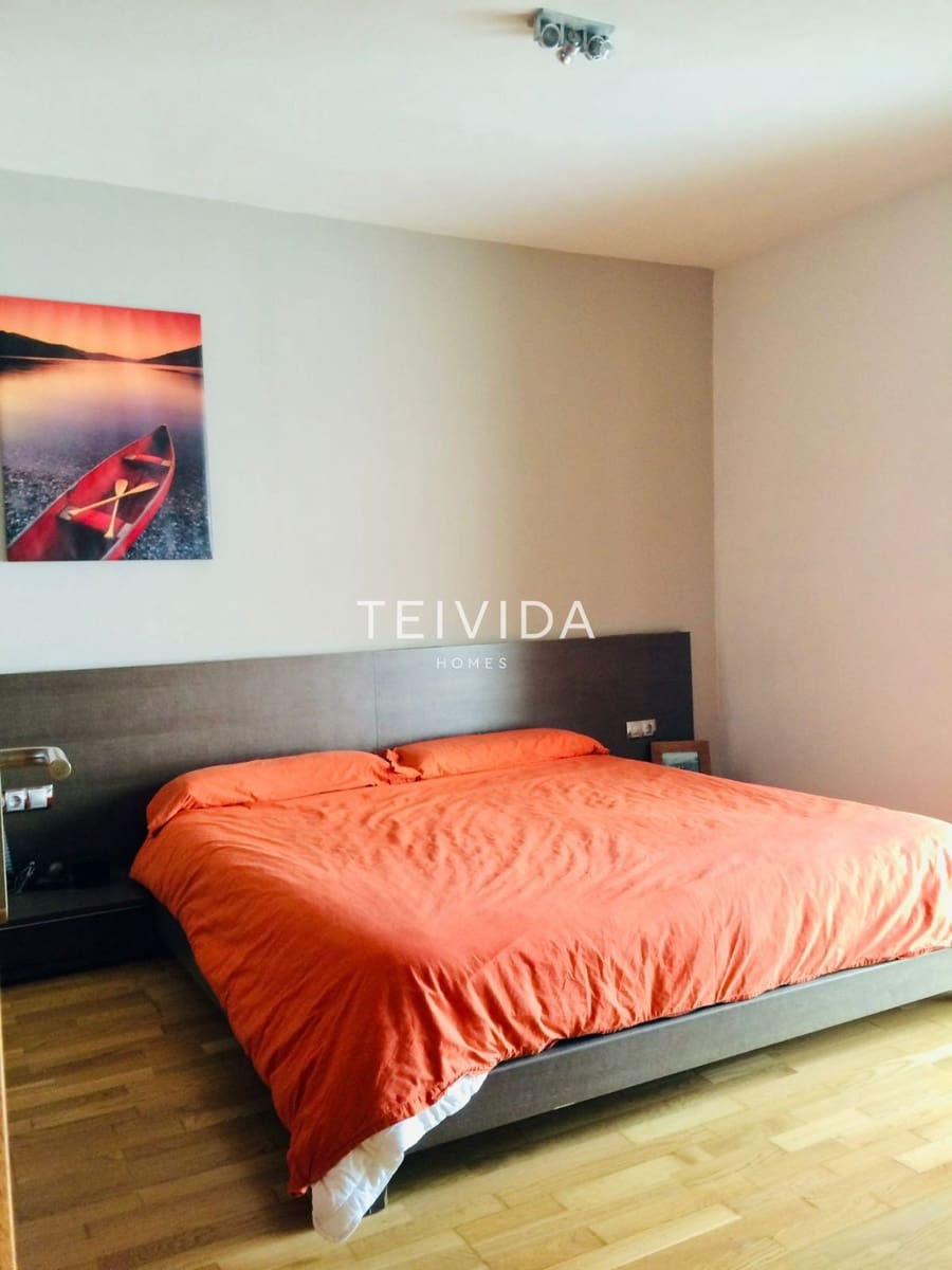 Maison de Ville de 2 chambres à louer à Santa Cruz de Tenerife avec piscine garage - 1 400 € (Ref: 9528501)