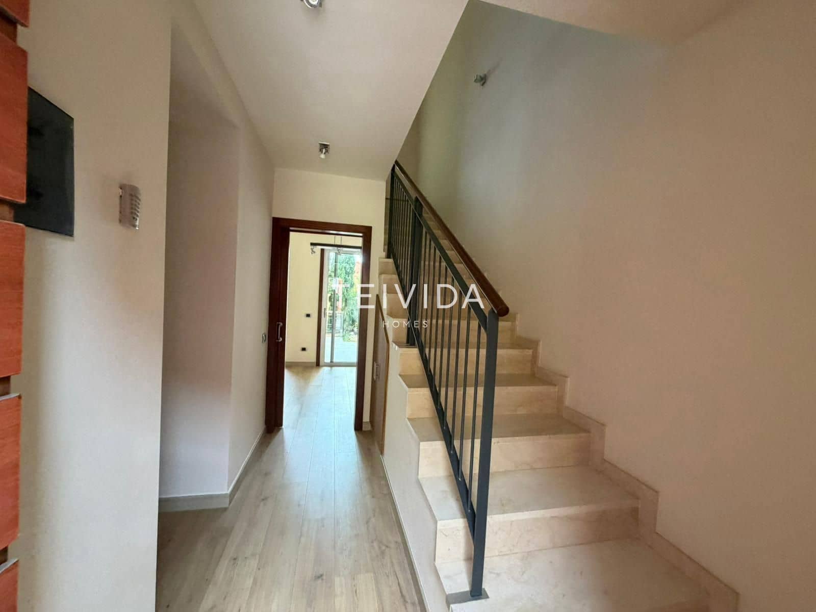 2 bedroom Townhouse for rent in Santa Ursula with pool garage - € 1,400 (Ref: 9528501)