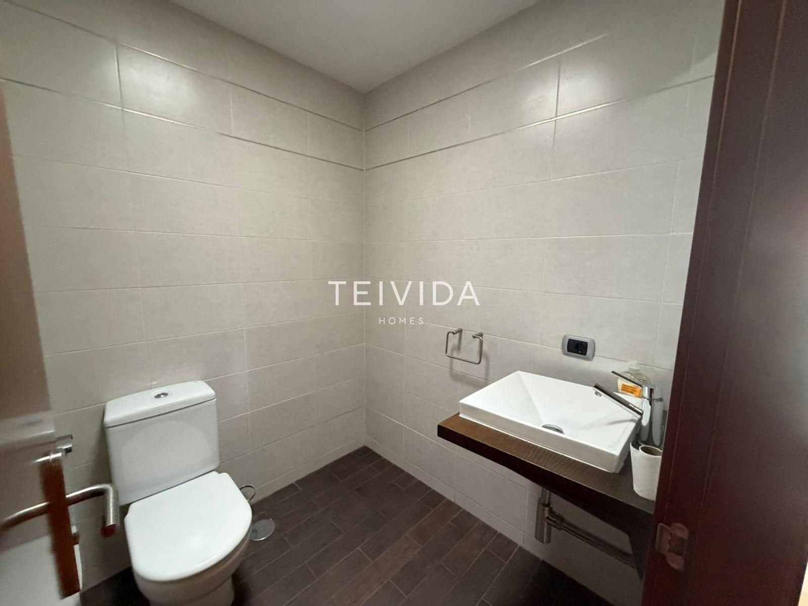 2 bedroom Townhouse for rent in Santa Ursula with pool garage - € 1,400 (Ref: 9528501)