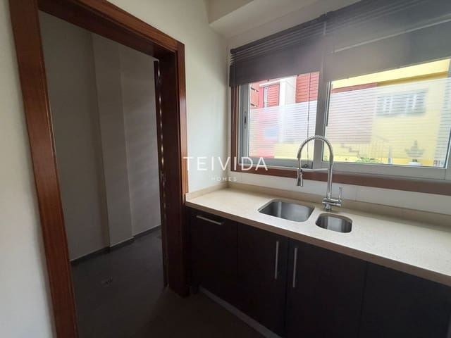 2 bedroom Townhouse for rent in Santa Ursula with pool garage - € 1,400 (Ref: 9528501)