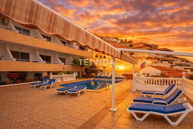 1 chambre Penthouse à vendre à Costa Adeje, Adeje avec piscine - 329 000 € (Ref: 9528768)