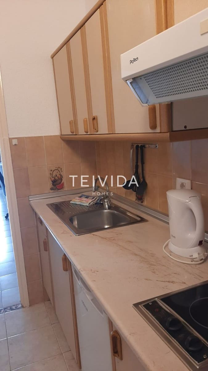 Lejlighed til salg i Costa Adeje med swimmingpool - € 189.000 (Ref: 9528770)