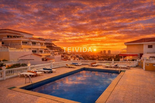 Wohnung zu verkaufen in Costa Adeje, Adeje mit Pool - 189.000 € (Ref: 9528770)