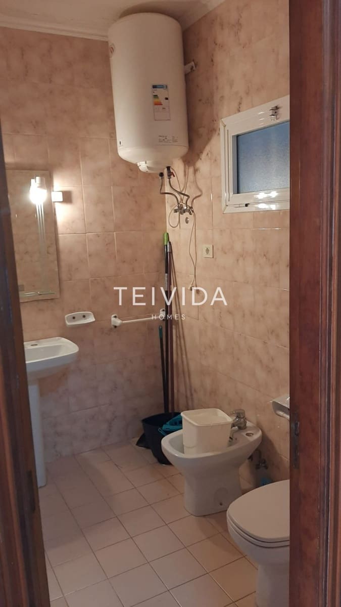 Leilighet til salgs i Costa Adeje med svømmebasseng - € 239 000 (Ref: 9528771)