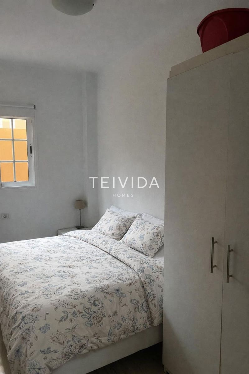 2 quarto Apartamento para arrendar em Arona com piscina garagem - 1 600 € (Ref: 9532176)