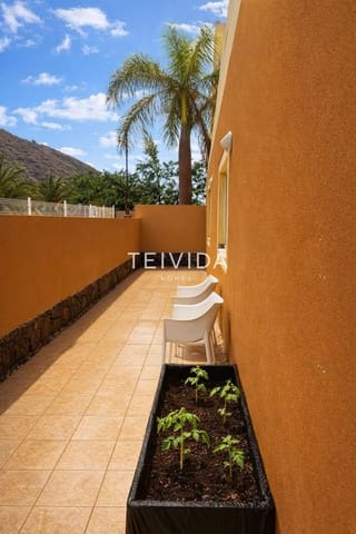 2 soverom Leilighet til leie i Arona med svømmebasseng garasje - € 1 600 (Ref: 9532176)