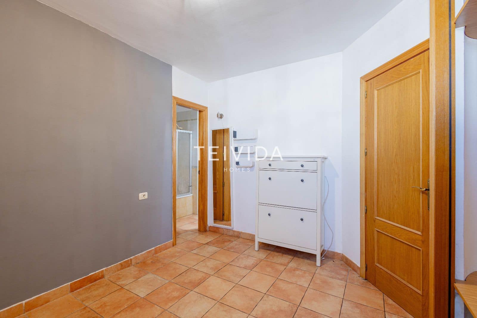 2 soverom Hus til salgs i Costa Adeje med svømmebasseng garasje - € 669 000 (Ref: 9539740)