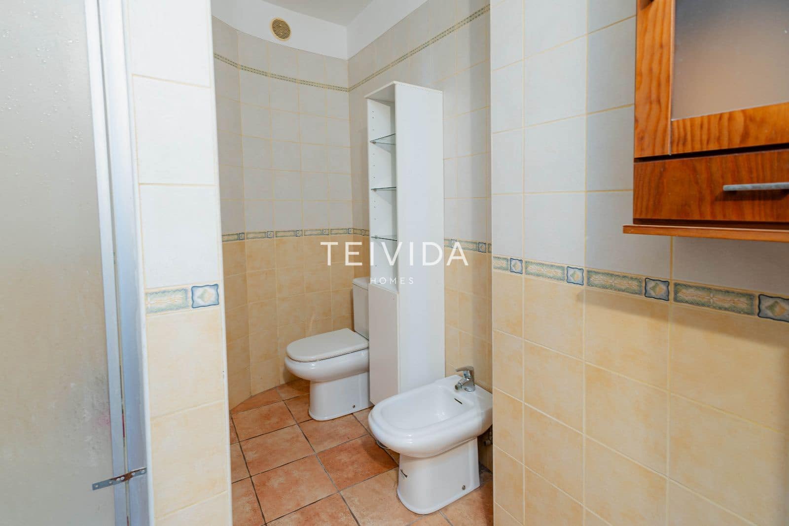 2 soverom Hus til salgs i Costa Adeje med svømmebasseng garasje - € 669 000 (Ref: 9539740)