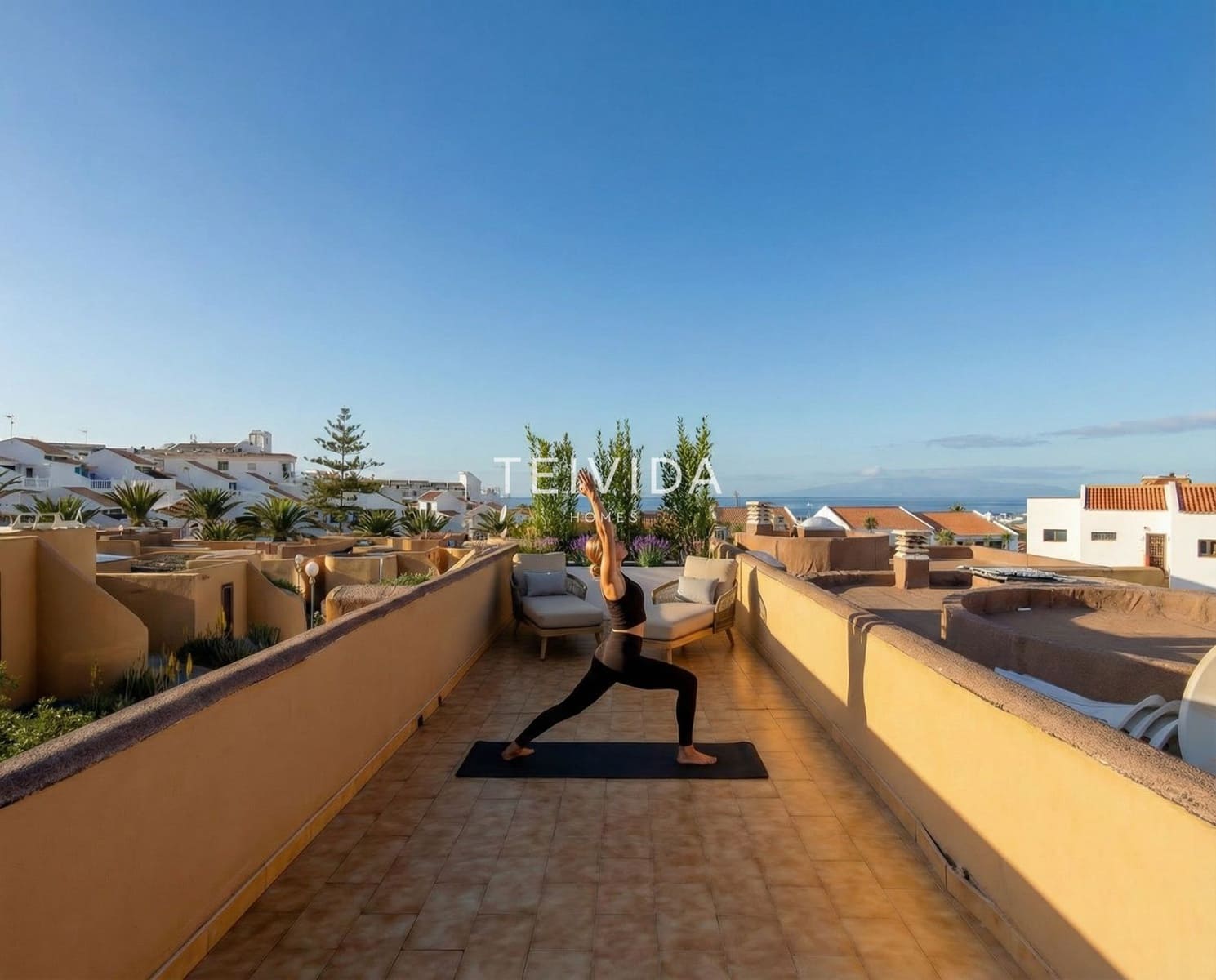 2 soverom Hus til salgs i Costa Adeje med svømmebasseng garasje - € 669 000 (Ref: 9539740)