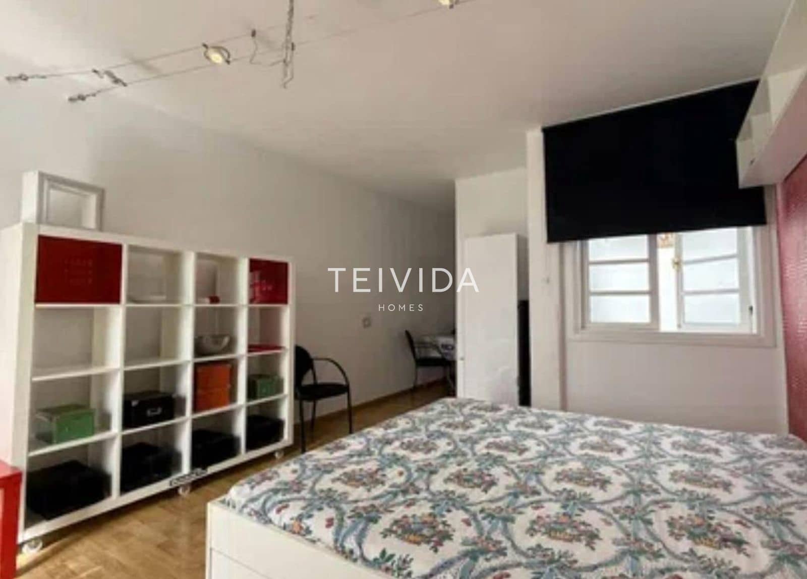 Penthouse for rent in Costa Adeje with pool - € 950 (Ref: 9542624)