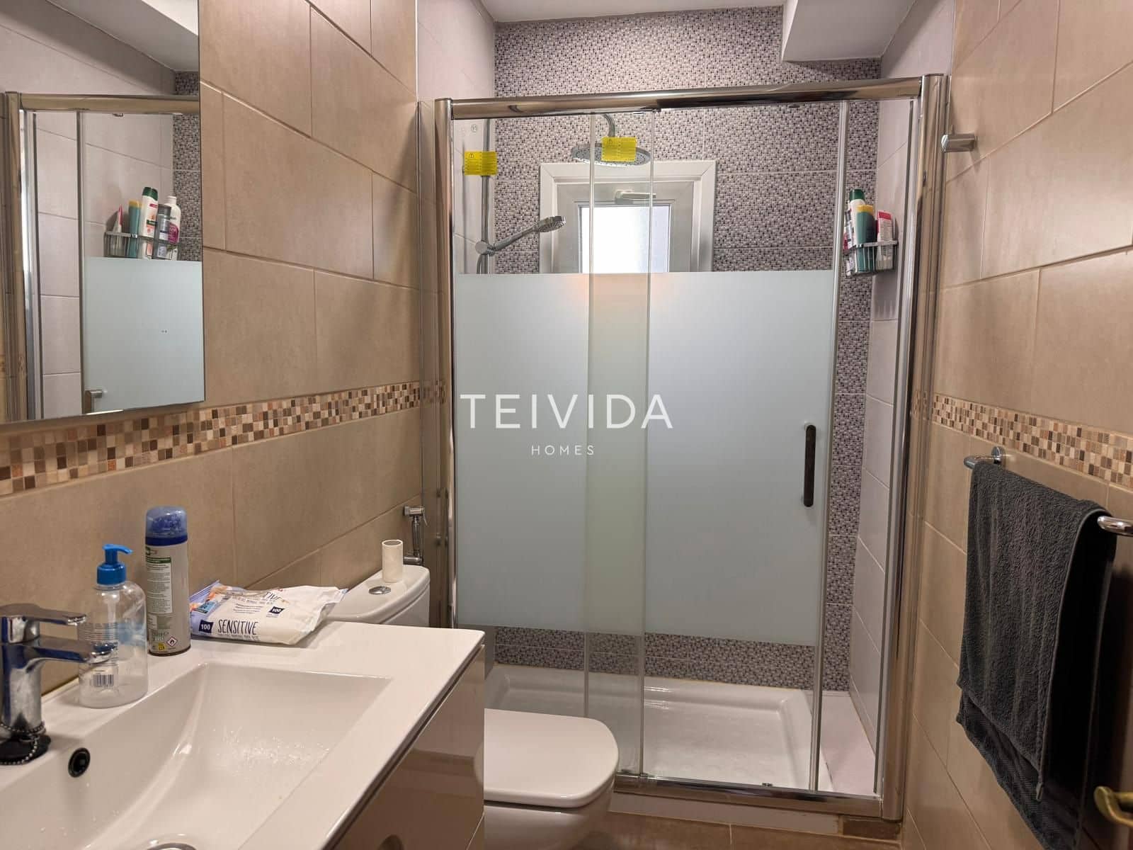 4 sovrum Lägenhet att hyra i Santa Cruz de Tenerife - 1 300 € (Ref: 9542744)