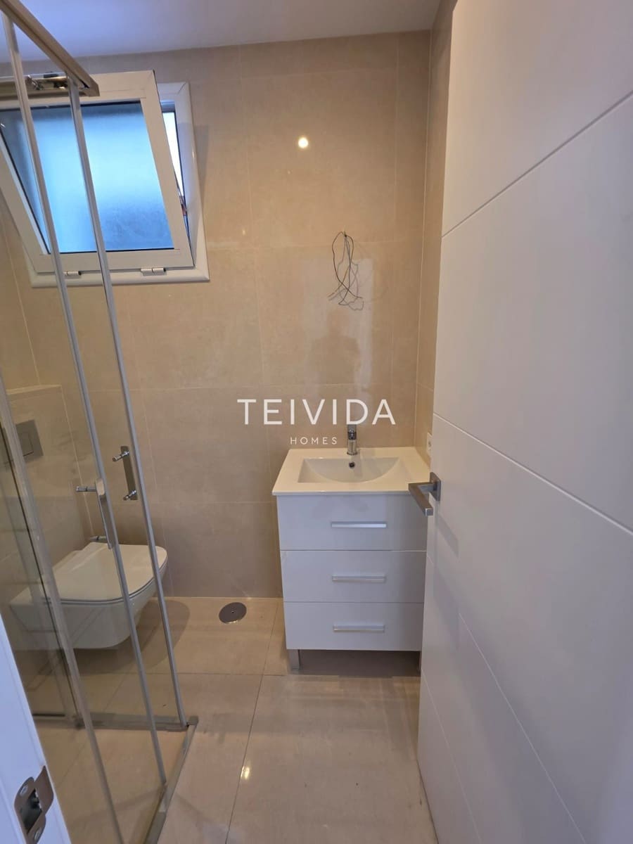 1 soverom Leilighet til salgs i Adeje - € 220 000 (Ref: 9547118)