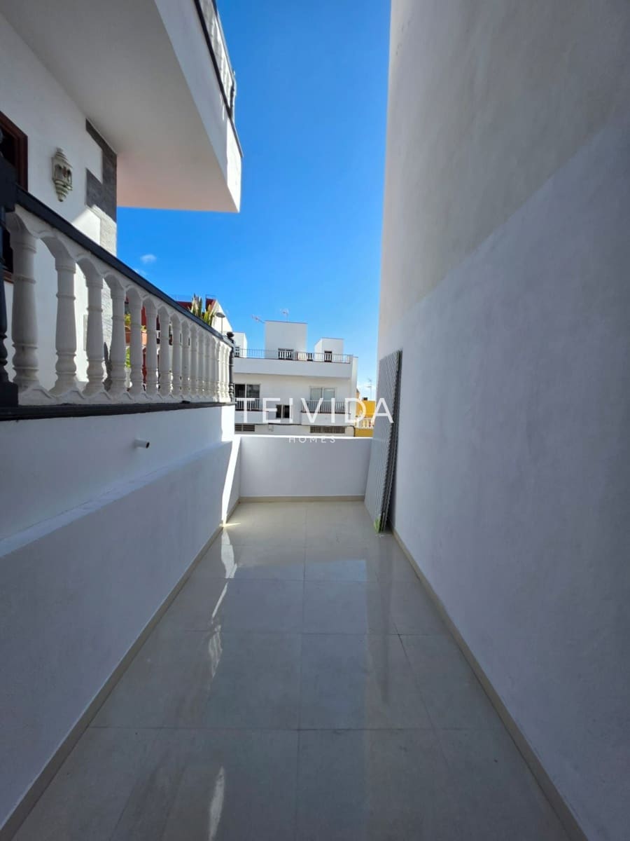 1 soverom Leilighet til salgs i Adeje - € 220 000 (Ref: 9547118)