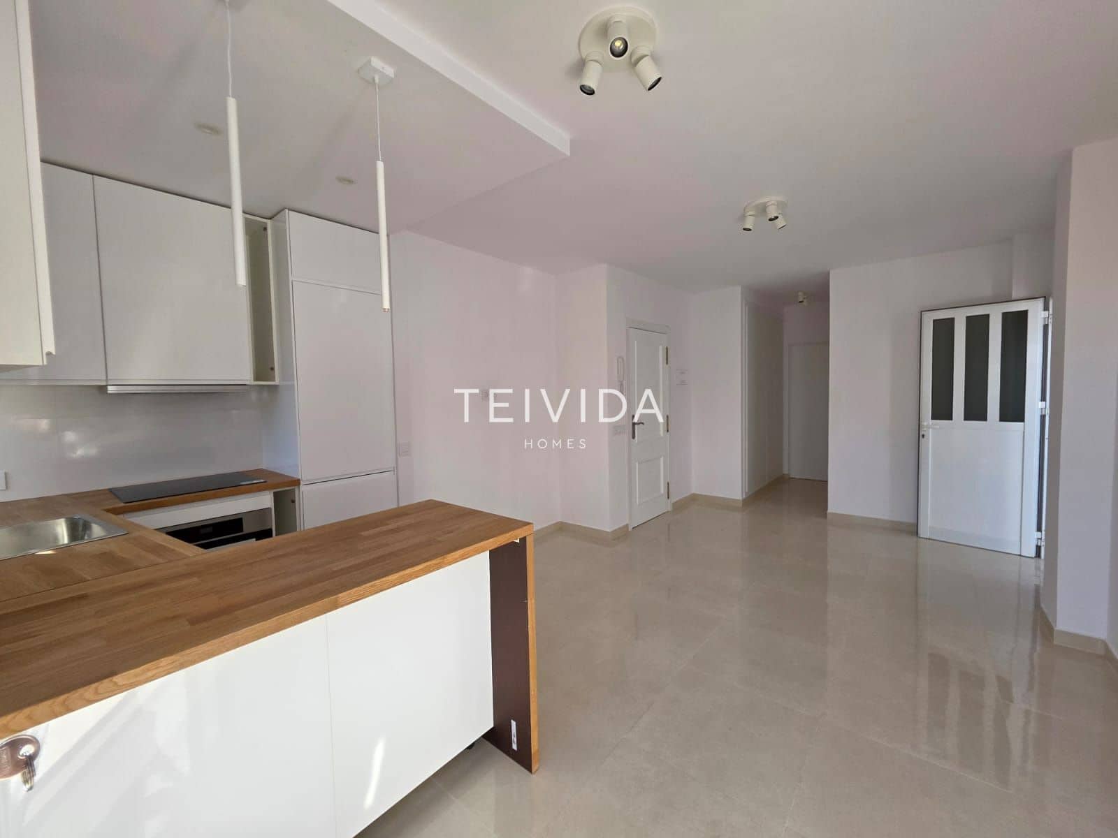 1 soverom Leilighet til salgs i Adeje - € 220 000 (Ref: 9547118)