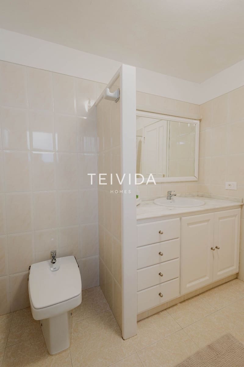 2 makuuhuone Asunto myytävänä paikassa Guia de Isora - 232 000 € (Ref: 9547239)