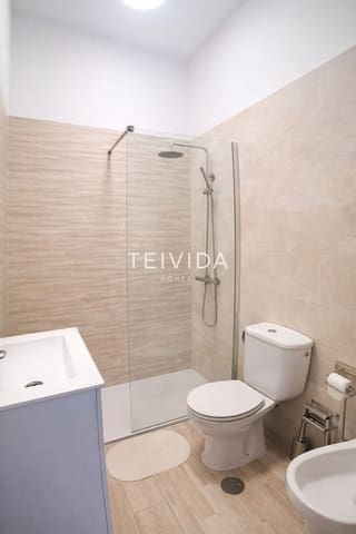 2 sypialnia Dom na sprzedaż w Adeje z basenem garażem - 650 000 € (Ref: 9550067)