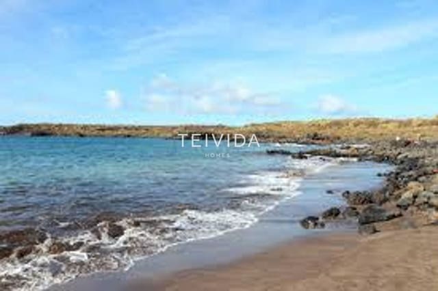 5 sypialnia Dom na sprzedaż w Costa del Silencio, Arona - 400 000 € (Ref: 9559813)