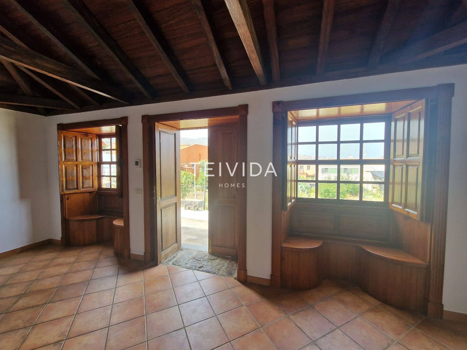 3 slaapkamer Villa te huur in San Cristobal de La Laguna met garage - € 1.400 (Ref: 9566551)