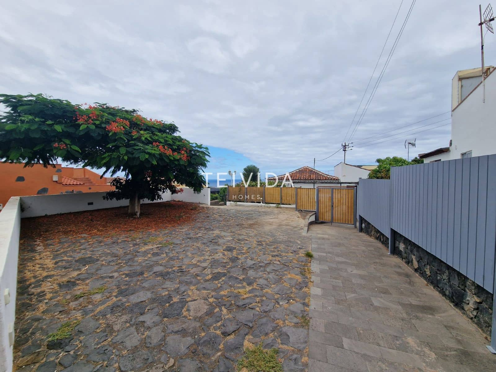 3 slaapkamer Villa te huur in San Cristobal de La Laguna met garage - € 1.400 (Ref: 9566551)