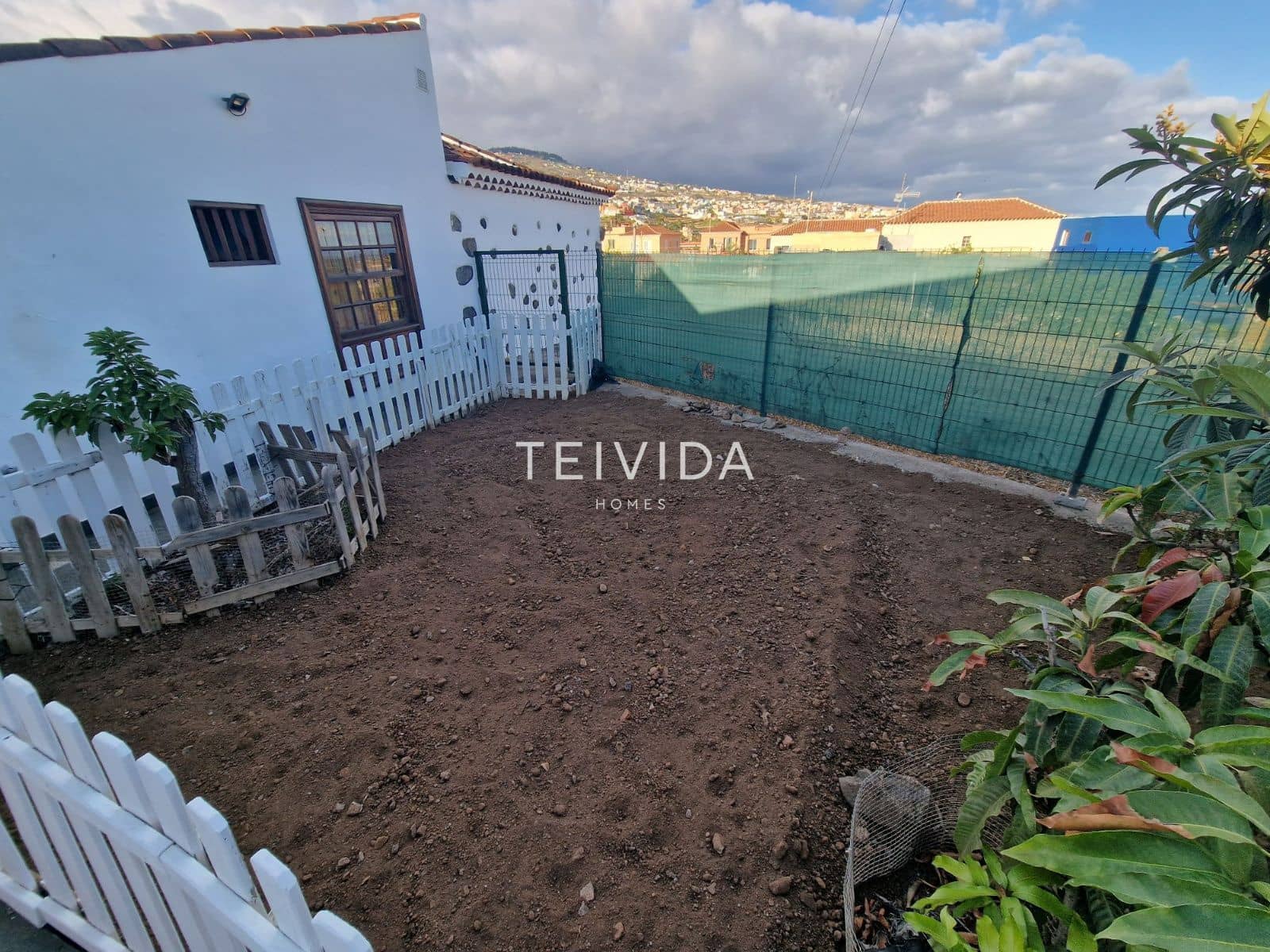 3 slaapkamer Villa te huur in San Cristobal de La Laguna met garage - € 1.400 (Ref: 9566551)