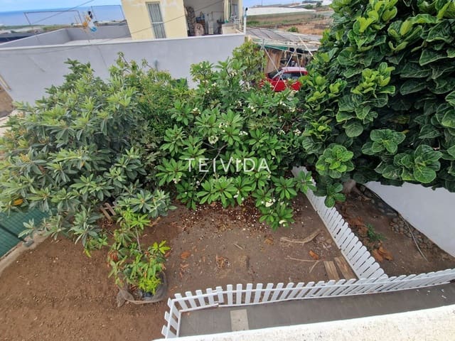 3 slaapkamer Villa te huur in San Cristóbal de La Laguna met garage - € 1.400 (Ref: 9566551)