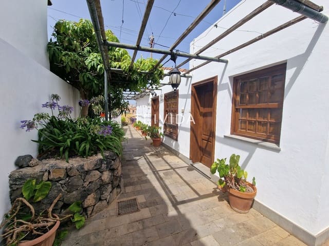 3 slaapkamer Villa te huur in San Cristóbal de La Laguna met garage - € 1.400 (Ref: 9566551)