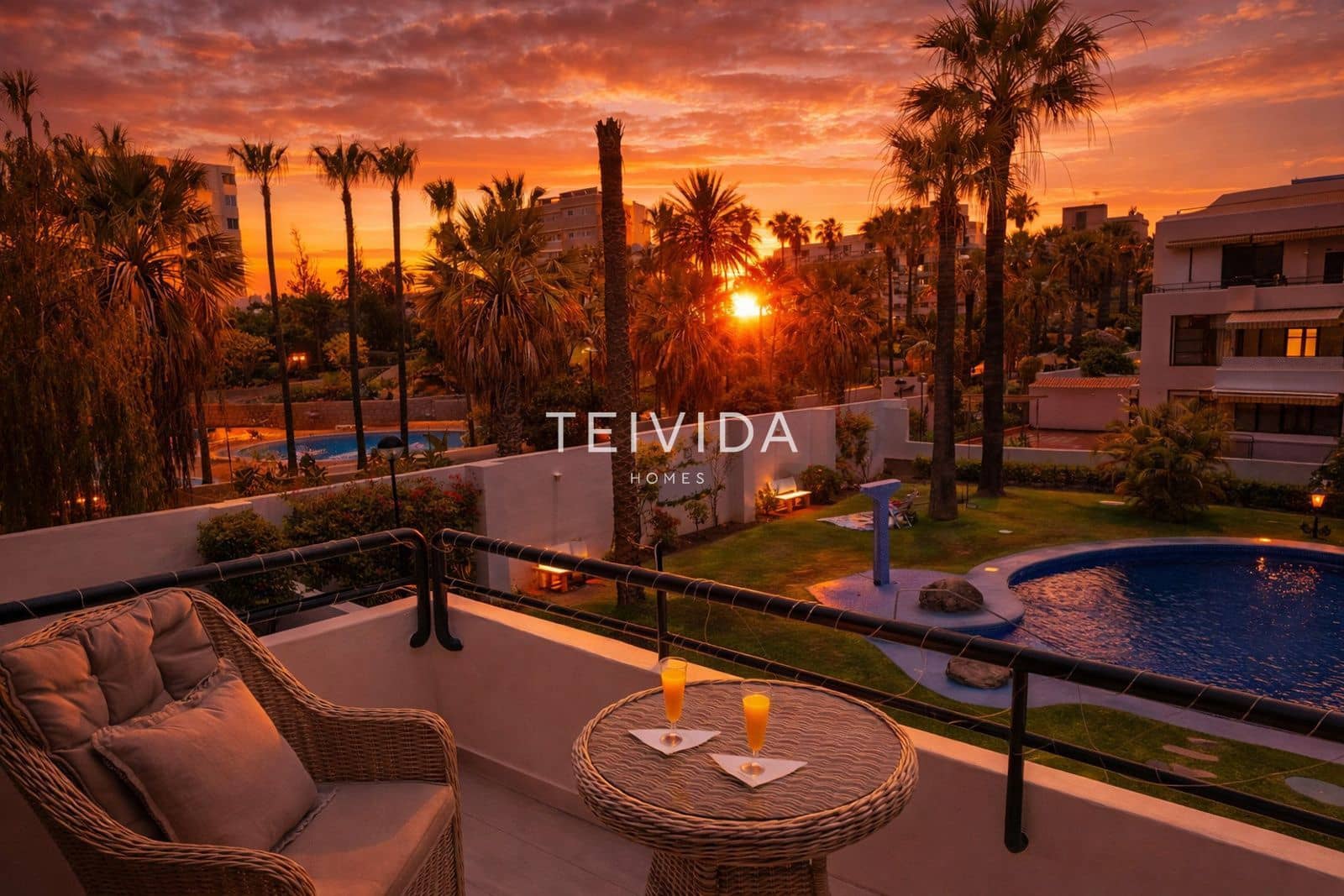 2 makuuhuone Asunto myytävänä paikassa Playa de las Americas mukana uima-altaan - 570 000 € (Ref: 9569414)