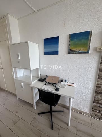 Flat te huur in Adeje met zwembad - € 1.050 (Ref: 9572218)