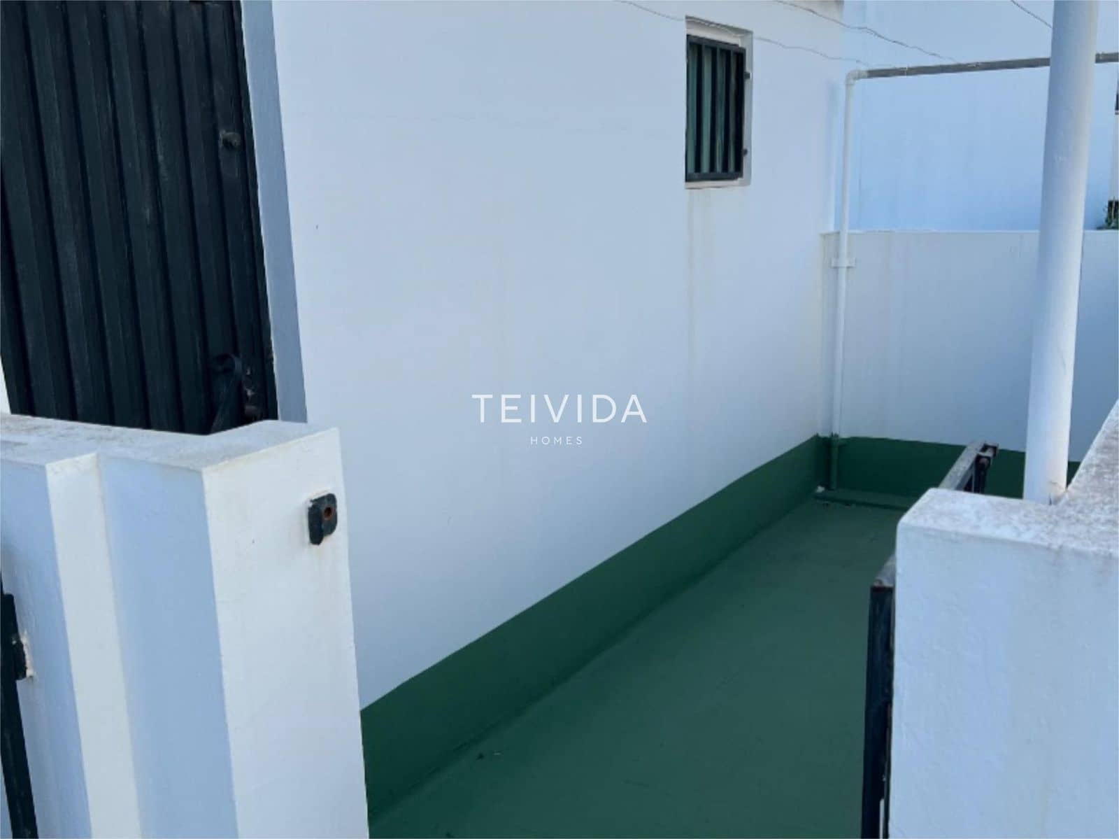 4 slaapkamer Flat te koop in Santa Cruz de Tenerife met garage - € 560.000 (Ref: 9572219)