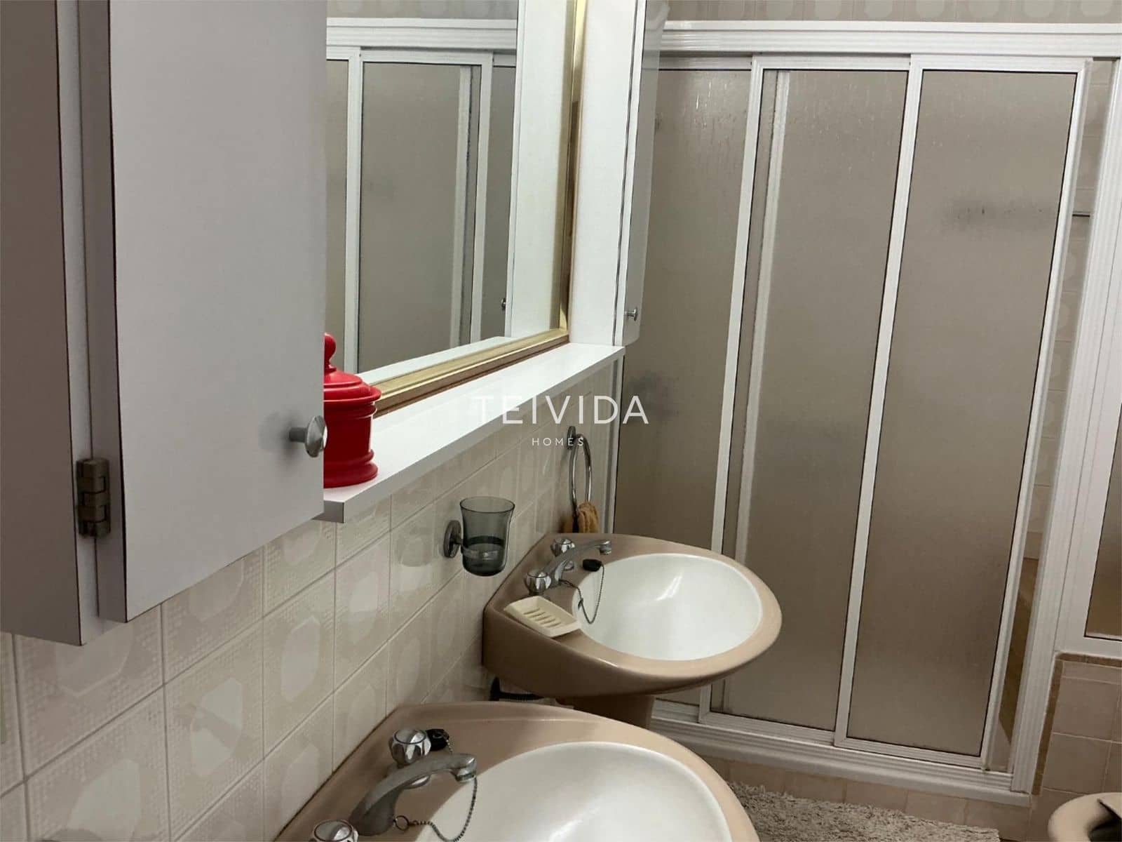 4 slaapkamer Flat te koop in Santa Cruz de Tenerife met garage - € 560.000 (Ref: 9572219)