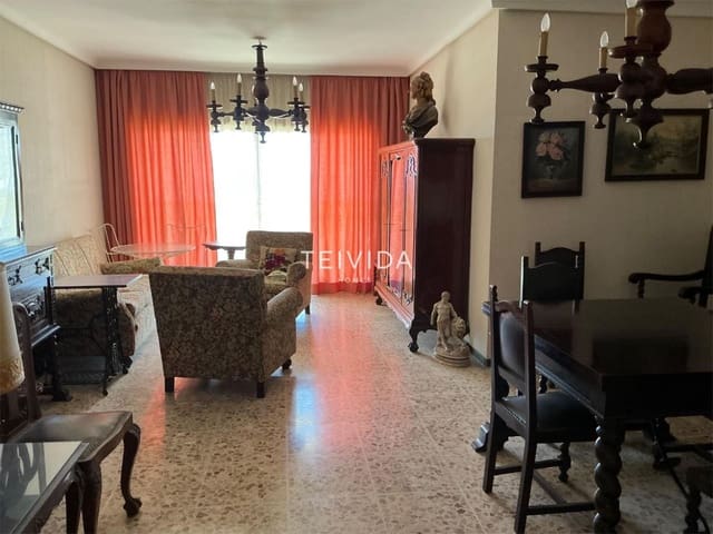 4 quarto Apartamento para venda em Santa Cruz de Tenerife com garagem - 560 000 € (Ref: 9572219)