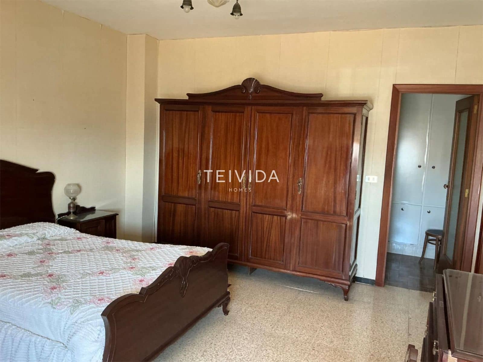 4 slaapkamer Flat te koop in Santa Cruz de Tenerife met garage - € 560.000 (Ref: 9572219)