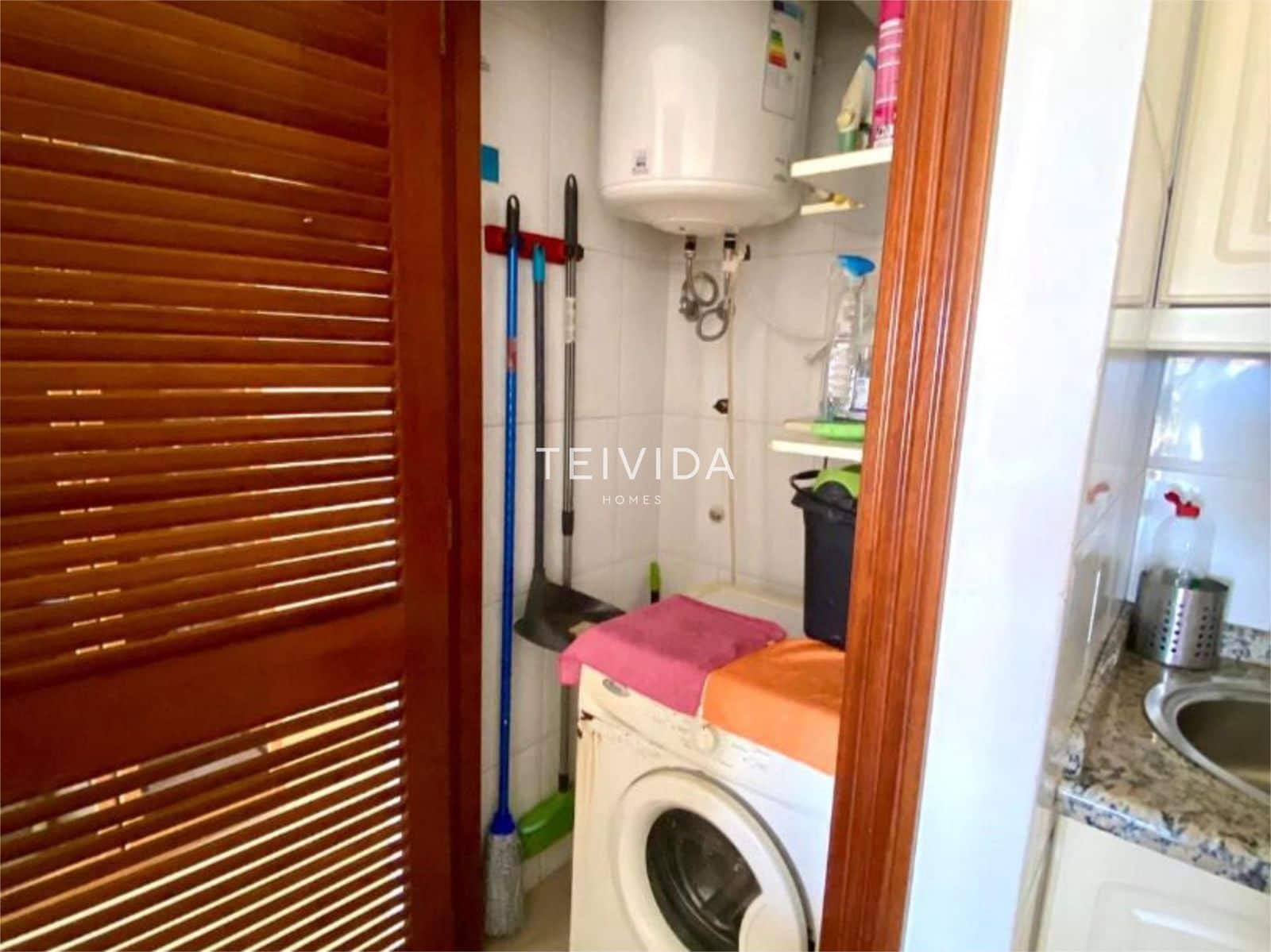 2 sovrum Lägenhet till salu i Playa Paraiso med pool - 285 000 € (Ref: 9596855)