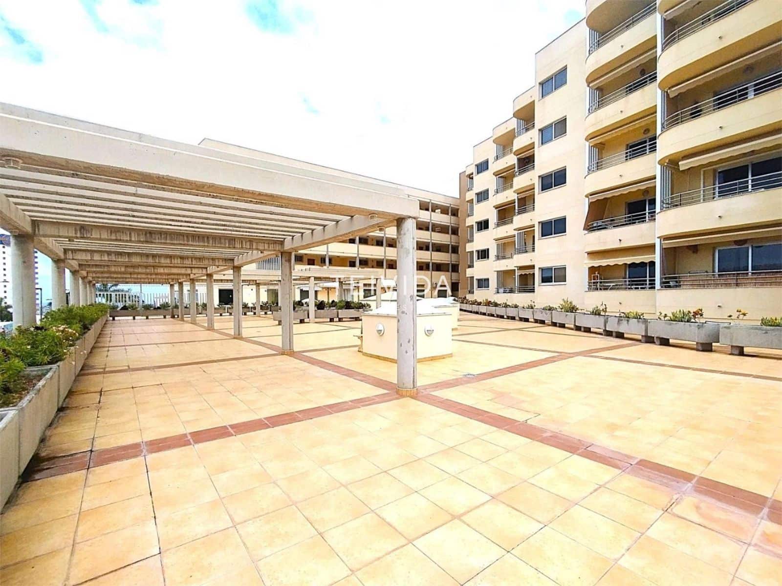 2 sovrum Lägenhet till salu i Playa Paraiso med pool - 285 000 € (Ref: 9596855)