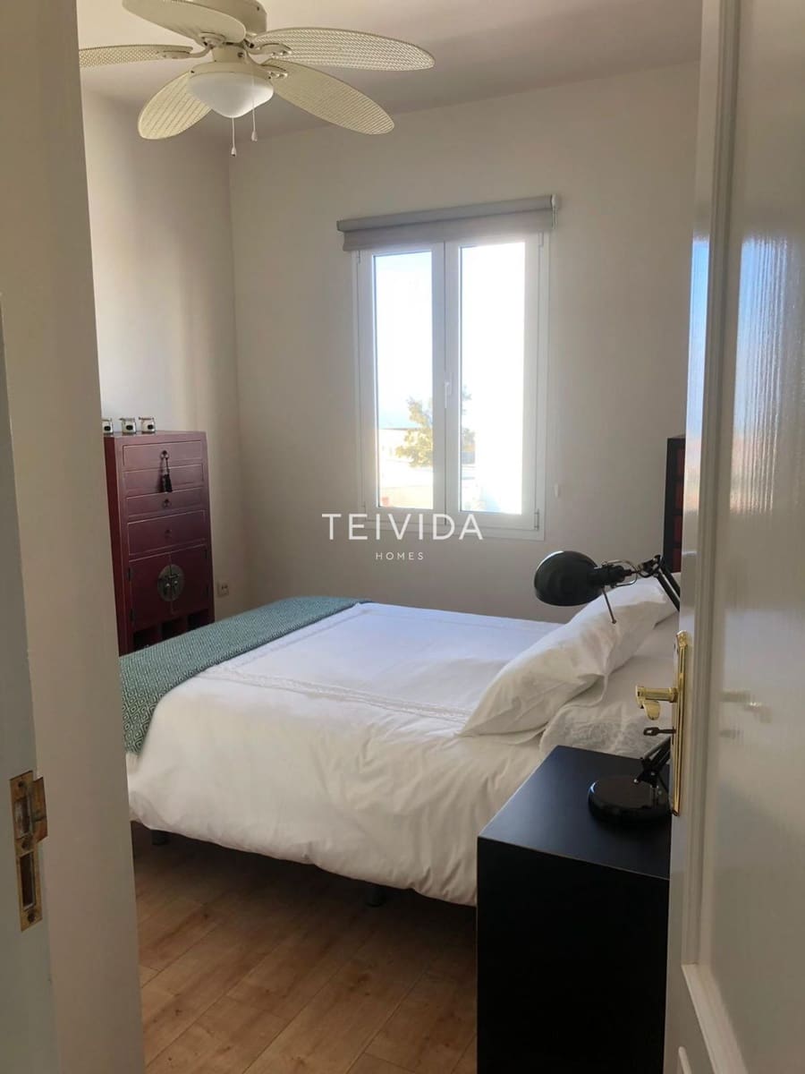 Piso de 2 habitaciones en San Miguel de Abona en venta - 179.000 € (Ref: 9603584)