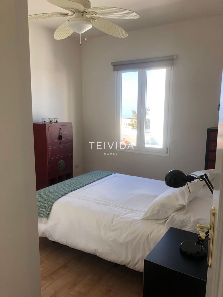 Piso de 2 habitaciones en San Miguel de Abona en venta - 179.000 € (Ref: 9603584)