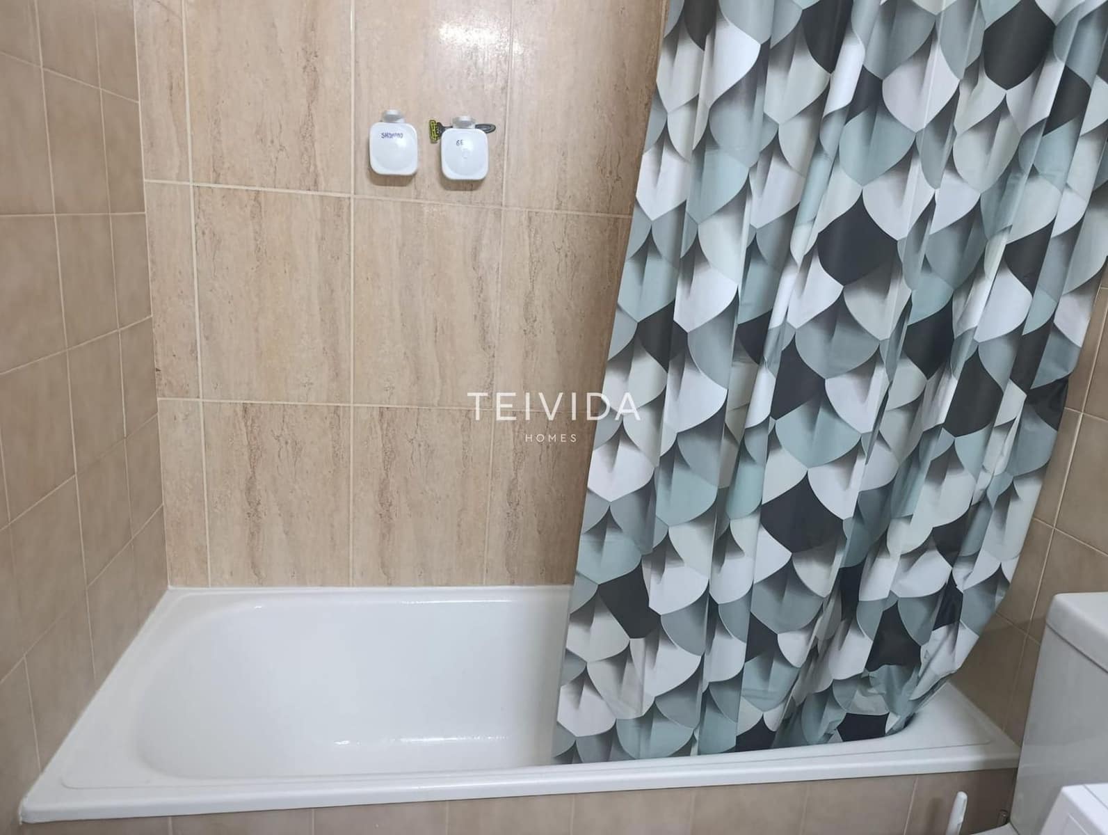 1 slaapkamer Flat te huur in Golf del Sur met zwembad - € 1.100 (Ref: 9603585)