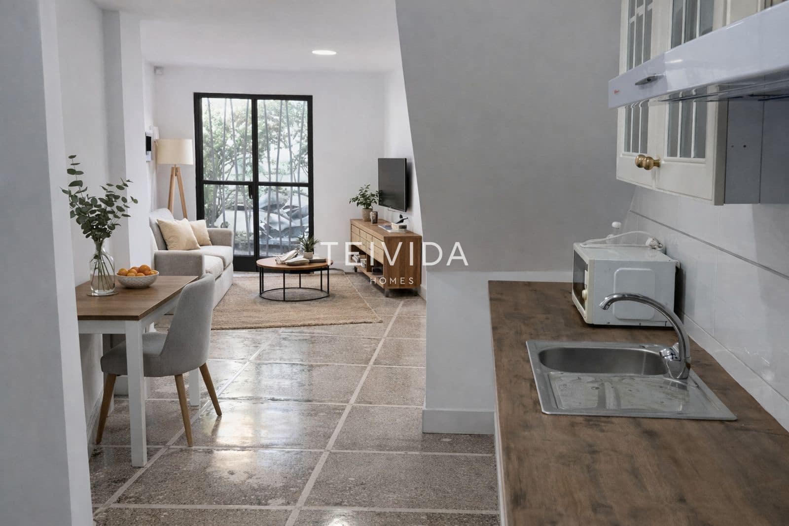 3 sovrum Restaurang/Bar till salu i Granadilla de Abona - 325 000 € (Ref: 9606698)