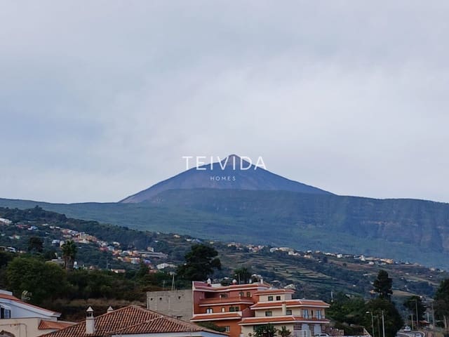 Piso de 2 habitaciones en Santa Cruz de Tenerife en alquiler con garaje - 1.100 € (Ref: 9606835)