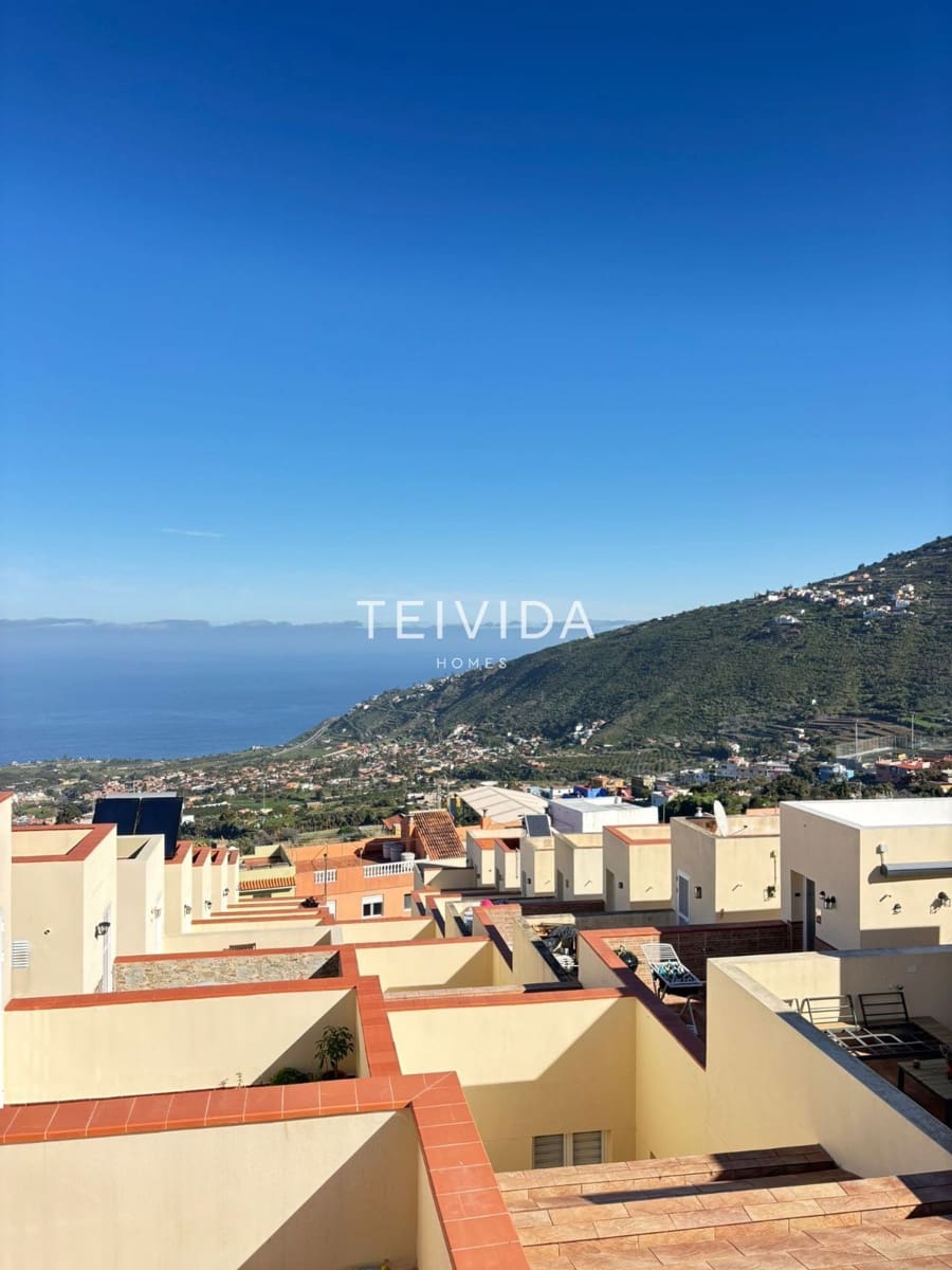 2 bedroom Flat for rent in Santa Cruz de Tenerife with garage - € 1,100 (Ref: 9606835)