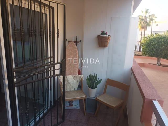 1 sovrum Lägenhet att hyra i Los Cristianos, Arona med pool - 1 200 € (Ref: 9606836)
