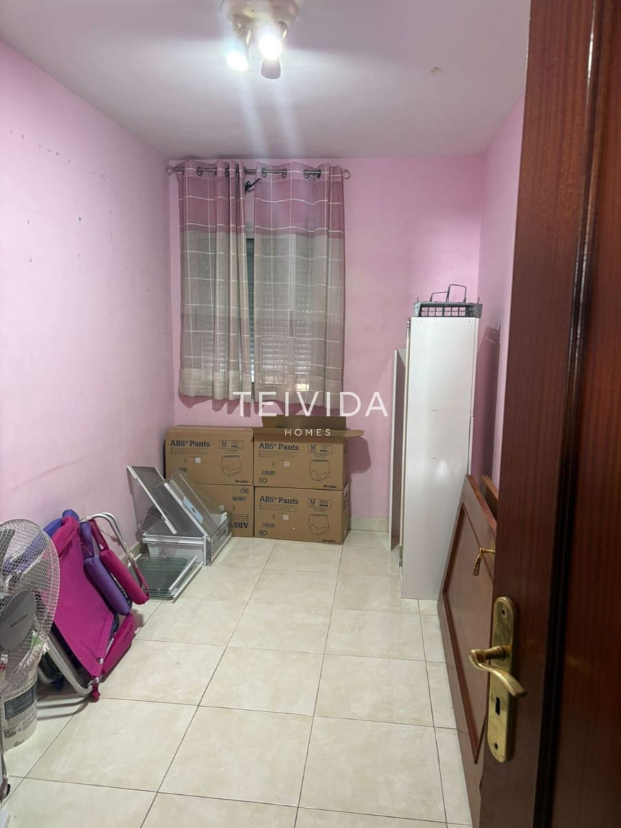 3 bedroom Flat for sale in Santa Cruz de Tenerife - € 253,000 (Ref: 9609932)